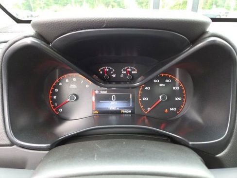 Used 2016 GMC Canyon SLE w/ All Terrain Package AWD/4WD image 17