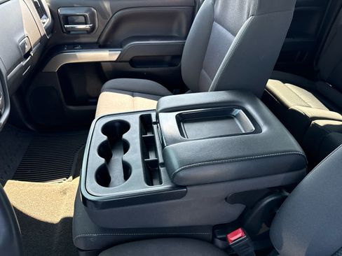 Used 2017 Chevrolet Silverado 1500 LT AWD/4WD image 18