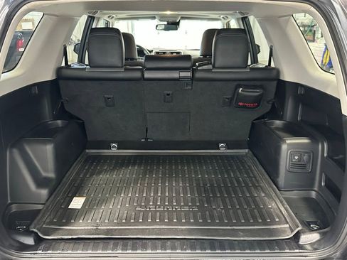 Used 2022 Toyota 4Runner SR5 Premium w/ Moonroof Package image 32