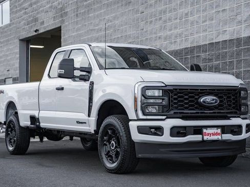 New 2026 Ford F250 Platinum image 2