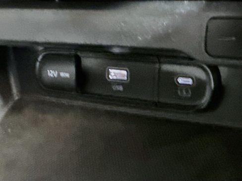 Used 2023 Kia Soul S FWD image 41