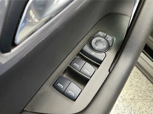 Used 2024 Chevrolet Blazer LT w/ Midnight/Sport Edition FWD image 21