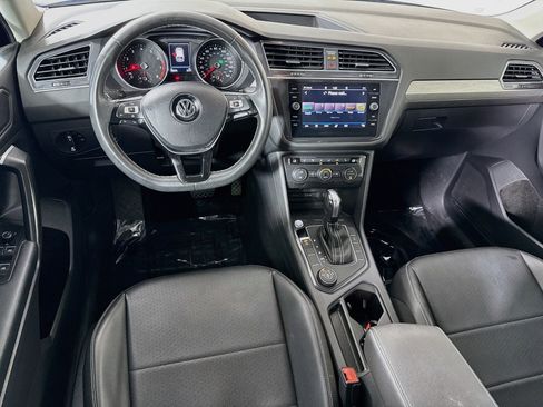 Used 2021 Volkswagen Tiguan SE AWD/4WD image 17