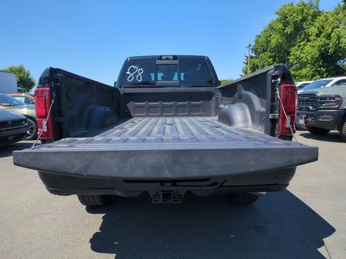 New 2026 RAM 3500 Laramie AWD/4WD image 10
