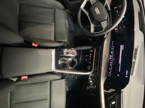 New 2025 Audi Q5 Premium Plus image 9