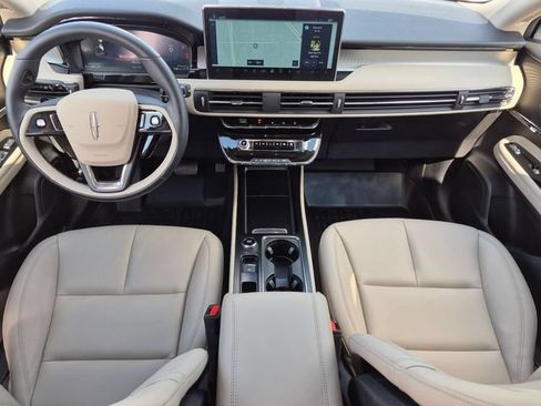 Certified 2026 Lincoln Corsair Premiere AWD/4WD image 28