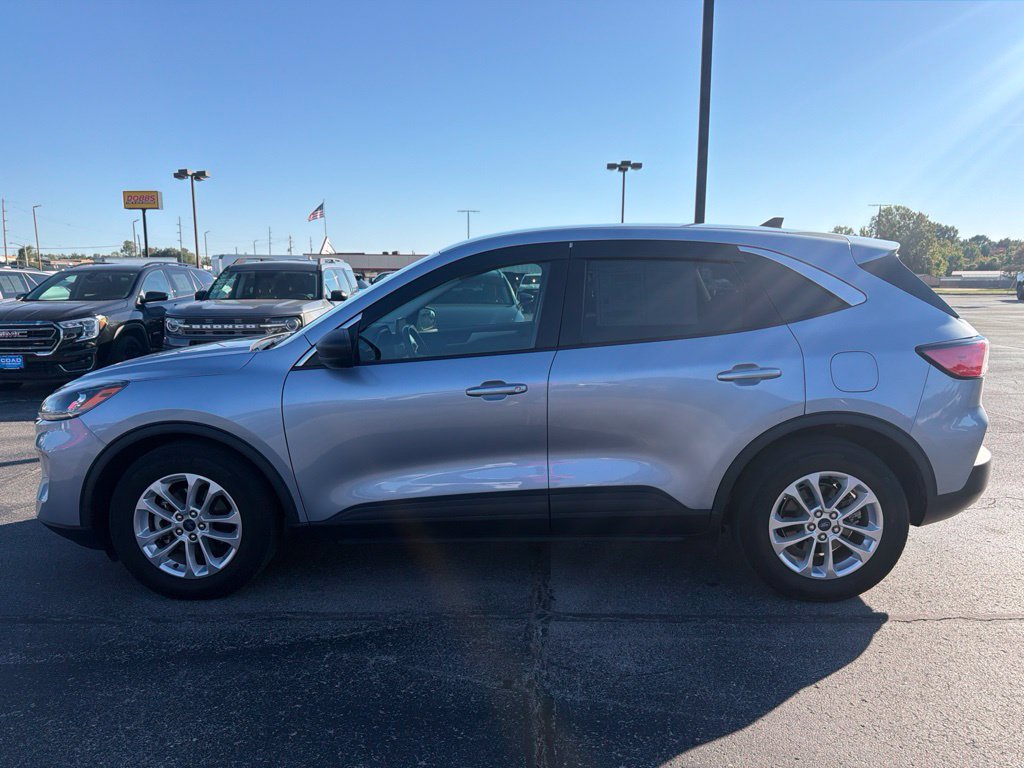 Used 2022 Ford Escape SE w/ Convenience Package FWD image 6