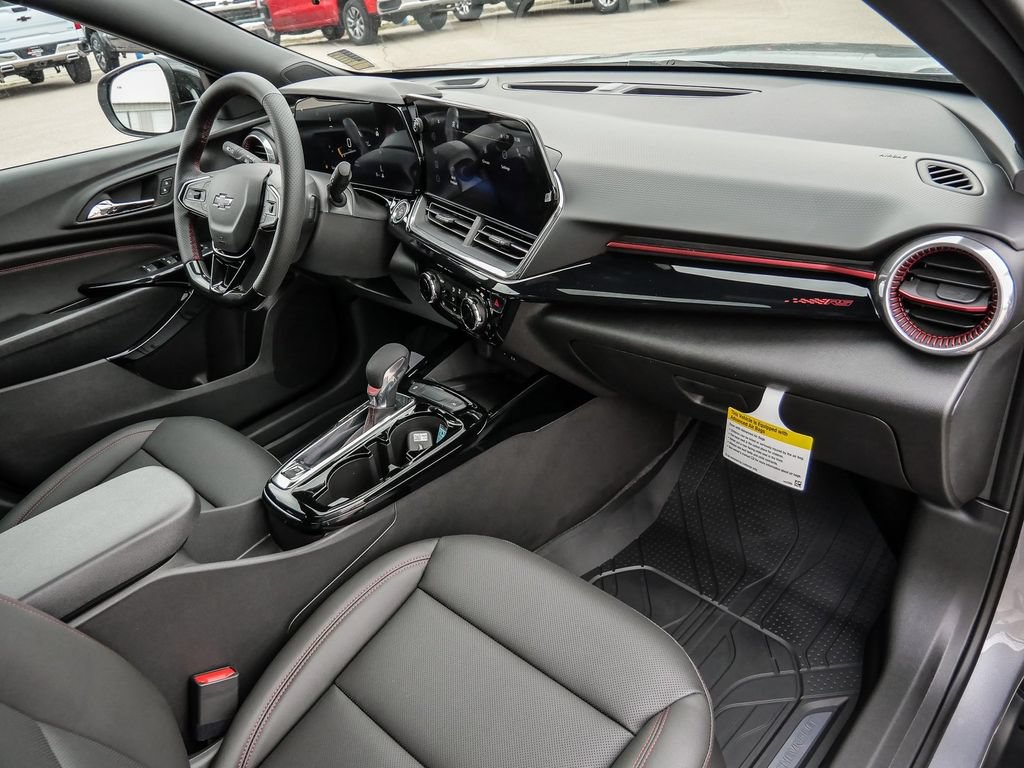 New 2026 Chevrolet Trax RS w/ Driver Confidence Package FWD image 16