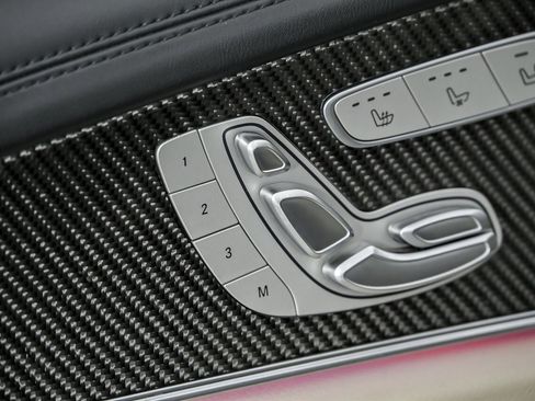Used 2019 Mercedes-Benz E 63 AMG S image 18