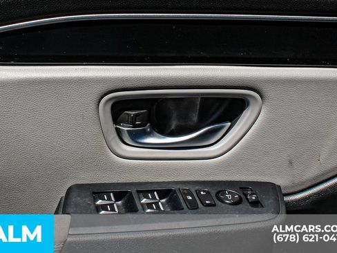 Used 2024 Honda Pilot LX image 37