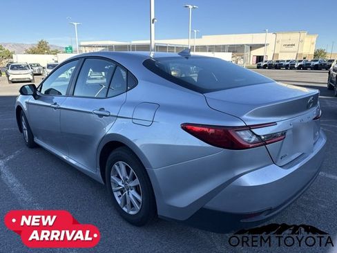 Used 2026 Toyota Camry LE FWD image 3