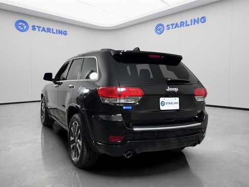 Used 2017 Jeep Grand Cherokee Overland image 6