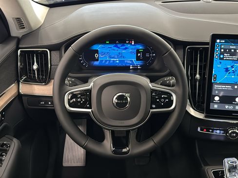 New 2026 Volvo XC90 T8 Core w/ Protection Package AWD/4WD image 12