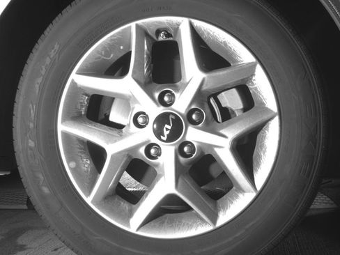 Used 2025 Kia Soul LX w/ LX Technology Package image 13