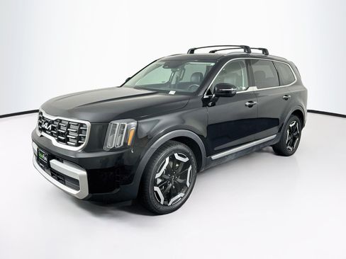 Used 2025 Kia Telluride S AWD/4WD image 3