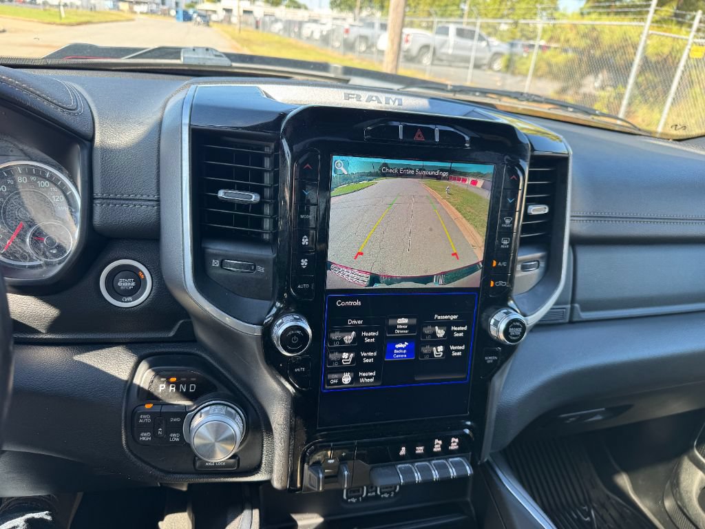 Used 2020 RAM 1500 Laramie w/ Sport Appearance Package AWD/4WD image 8