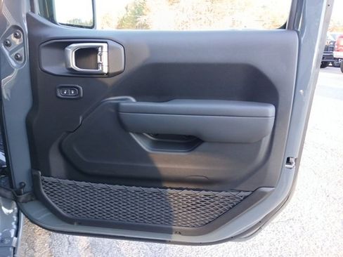 New 2026 Jeep Wrangler Sport S image 18