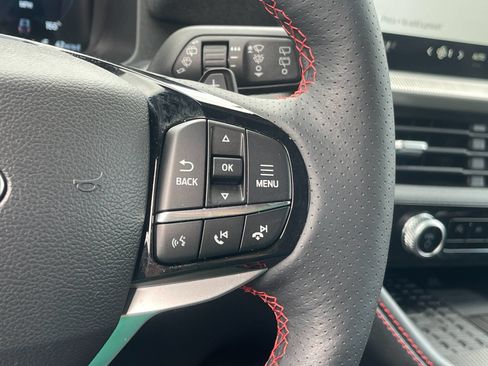 Used 2025 Ford Explorer ST RWD image 28