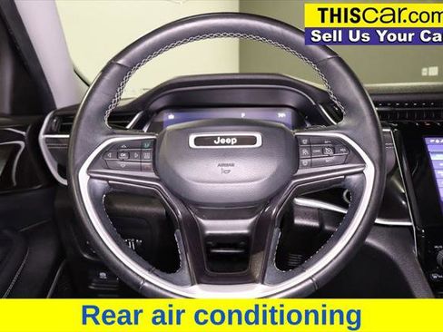 Used 2022 Jeep Grand Cherokee L Laredo w/ Luxury Tech Group I RWD image 15