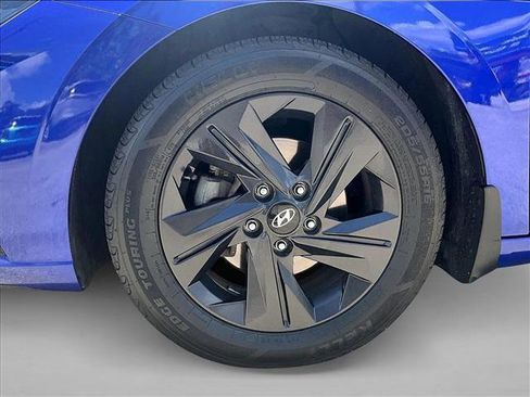 Used 2021 Hyundai Elantra SEL FWD image 10