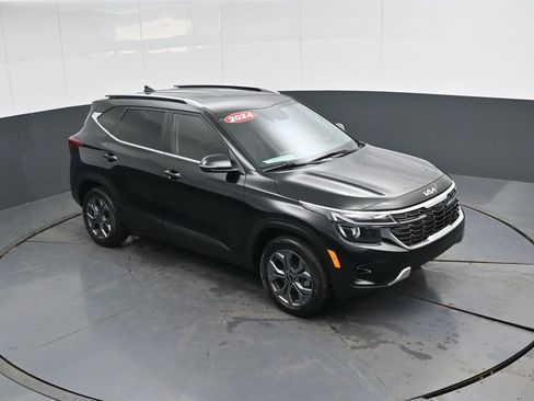 Used 2024 Kia Seltos S image 41