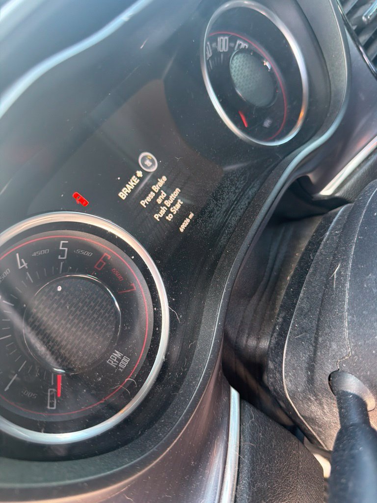 Used 2017 Dodge Challenger R/T RWD image 4