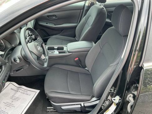 Used 2025 Nissan Sentra S FWD image 14