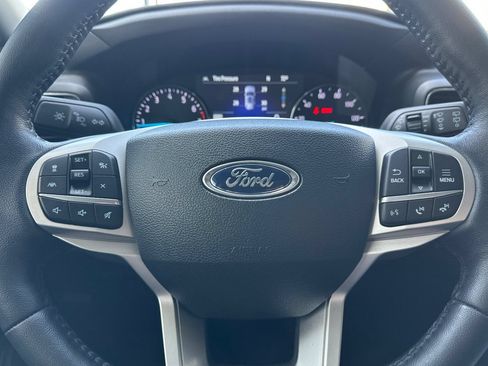 Used 2023 Ford Explorer XLT w/ Equipment Group 202A RWD image 25