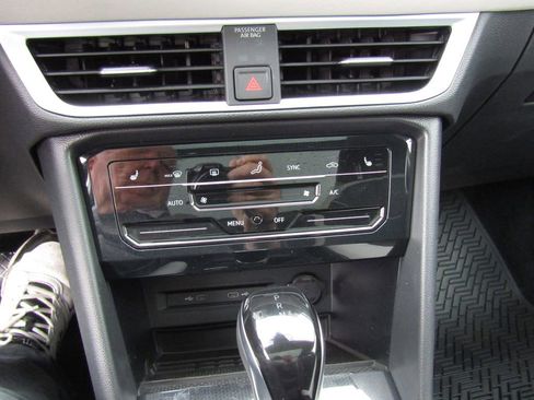 New 2026 Volkswagen Taos SE AWD/4WD image 20