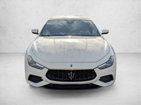 Used 2022 Maserati Ghibli Modena Q4 image 2