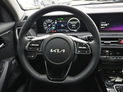 Used 2024 Kia Seltos SX image 19