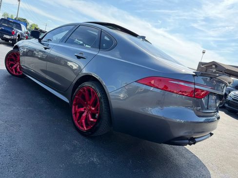 Used 2018 Jaguar XF R-Sport AWD/4WD image 55