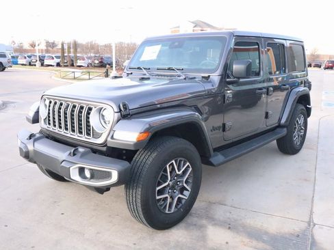 New 2025 Jeep Wrangler Sahara image 11