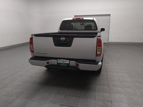 Used 2021 Nissan Frontier S w/ S Utility Package RWD image 7