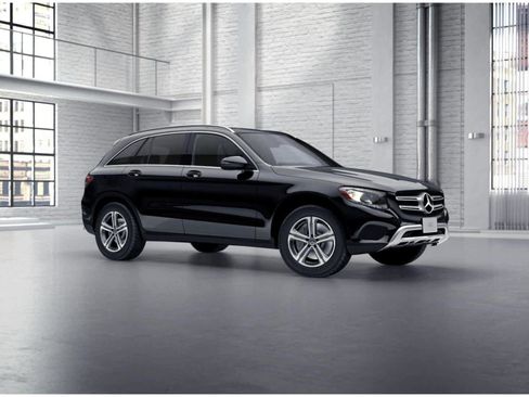 Used 2019 Mercedes-Benz GLC 300 image 11