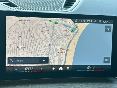 New 2026 BMW X1 xDrive28i w/ Technology Package image 21