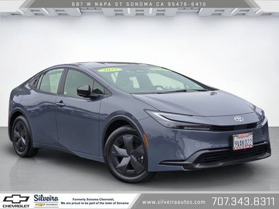 Used 2025 Toyota Prius LE