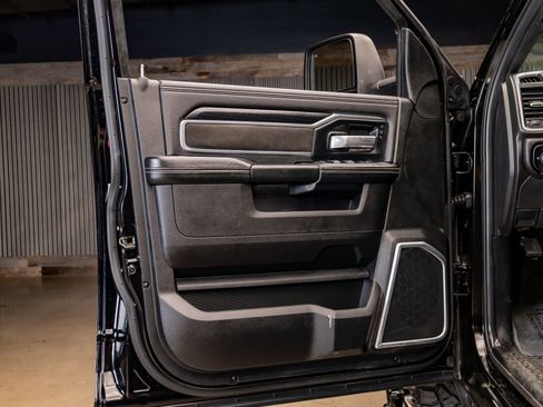 Used 2024 RAM 3500 Laramie w/ Night Edition image 30