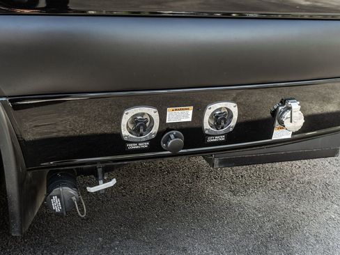 Used 2022 Mercedes-Benz Sprinter 3500 image 50