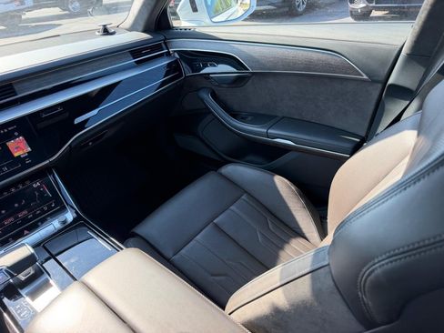 Used 2021 Audi A8 L 4.0T AWD/4WD image 21