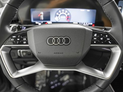 New 2026 Audi Q3 quattro 2.0T AWD/4WD image 11