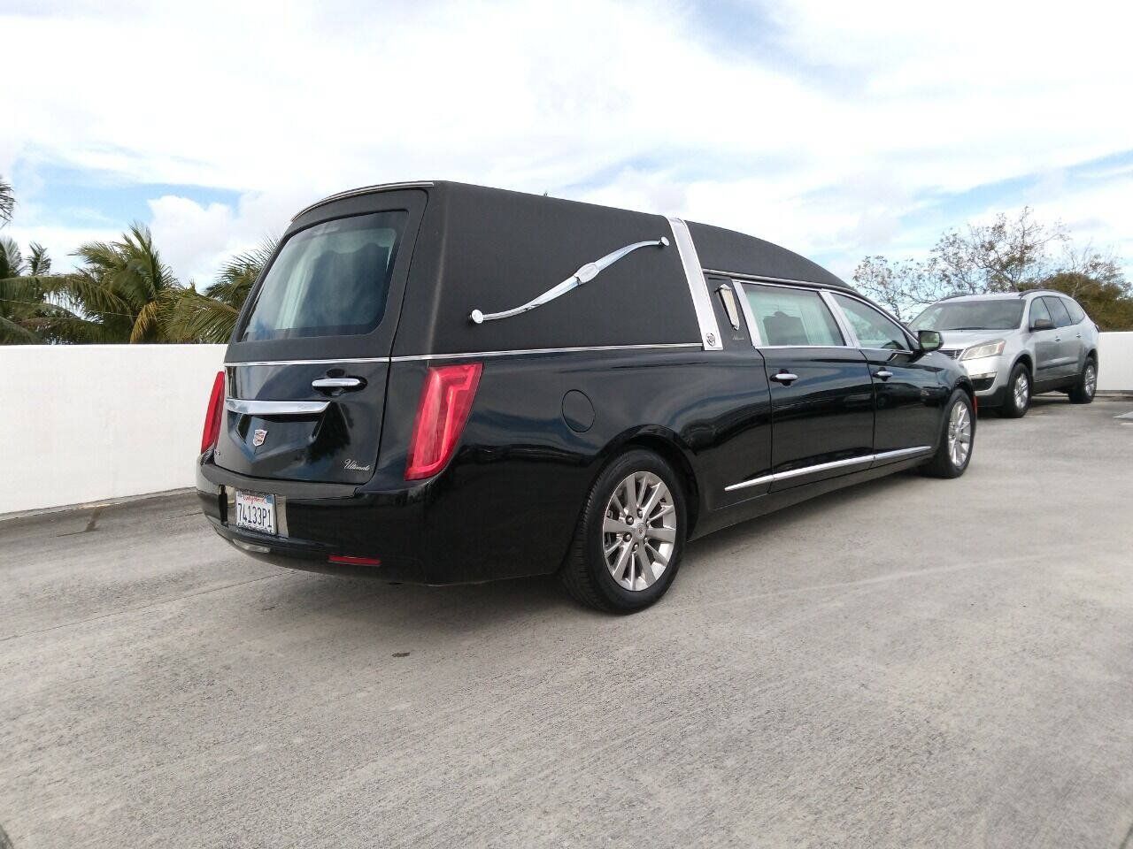 Used 2015 Cadillac XTS Hearse FWD image 5