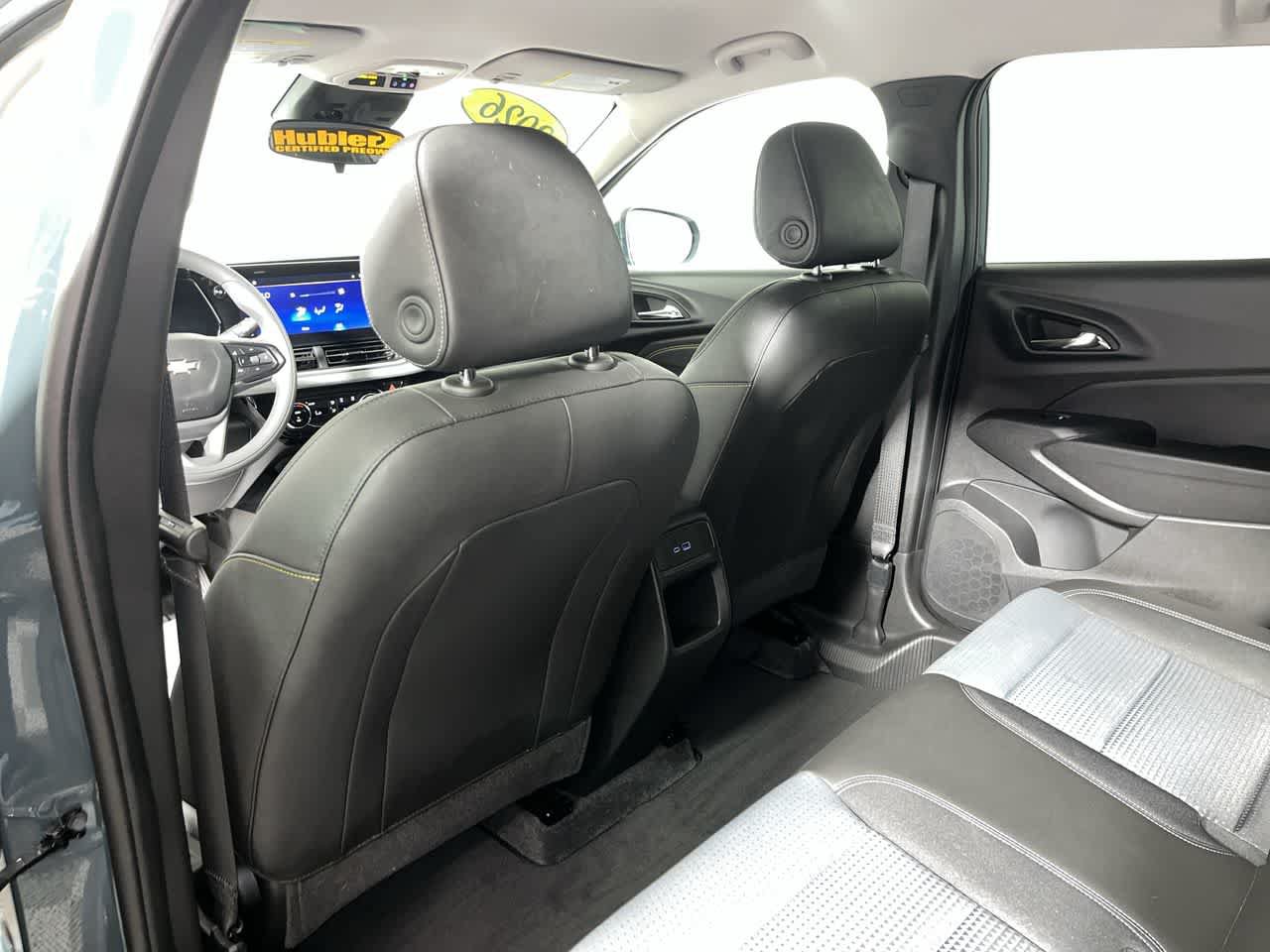 Used 2026 Chevrolet Trax LT FWD image 25
