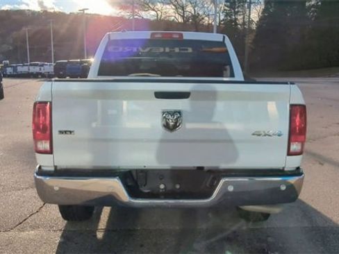 Used 2022 RAM 1500 Classic SLT w/ Electronics Convenience Group image 7