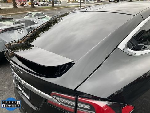 Used 2018 Tesla Model X 75D image 80