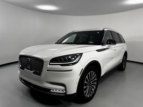 Used 2020 Lincoln Aviator Reserve w/ Equipment Group 201A AWD/4WD image 3