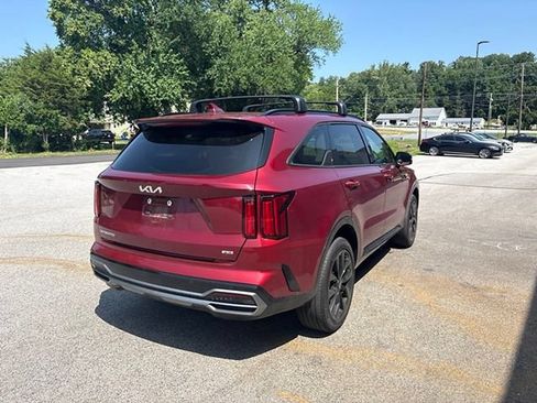 Used 2023 Kia Sorento SX AWD/4WD image 4