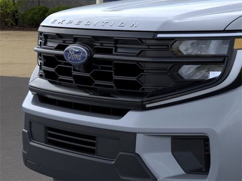 New 2026 Ford Expedition Max Active image 17
