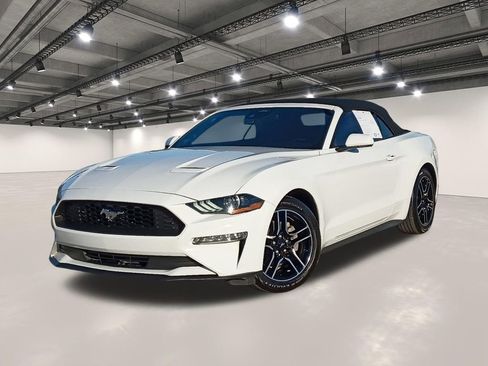 Used 2022 Ford Mustang Premium RWD image 1