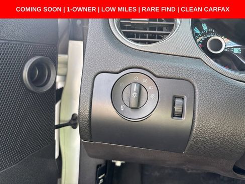 Used 2013 Ford Mustang GT RWD image 25